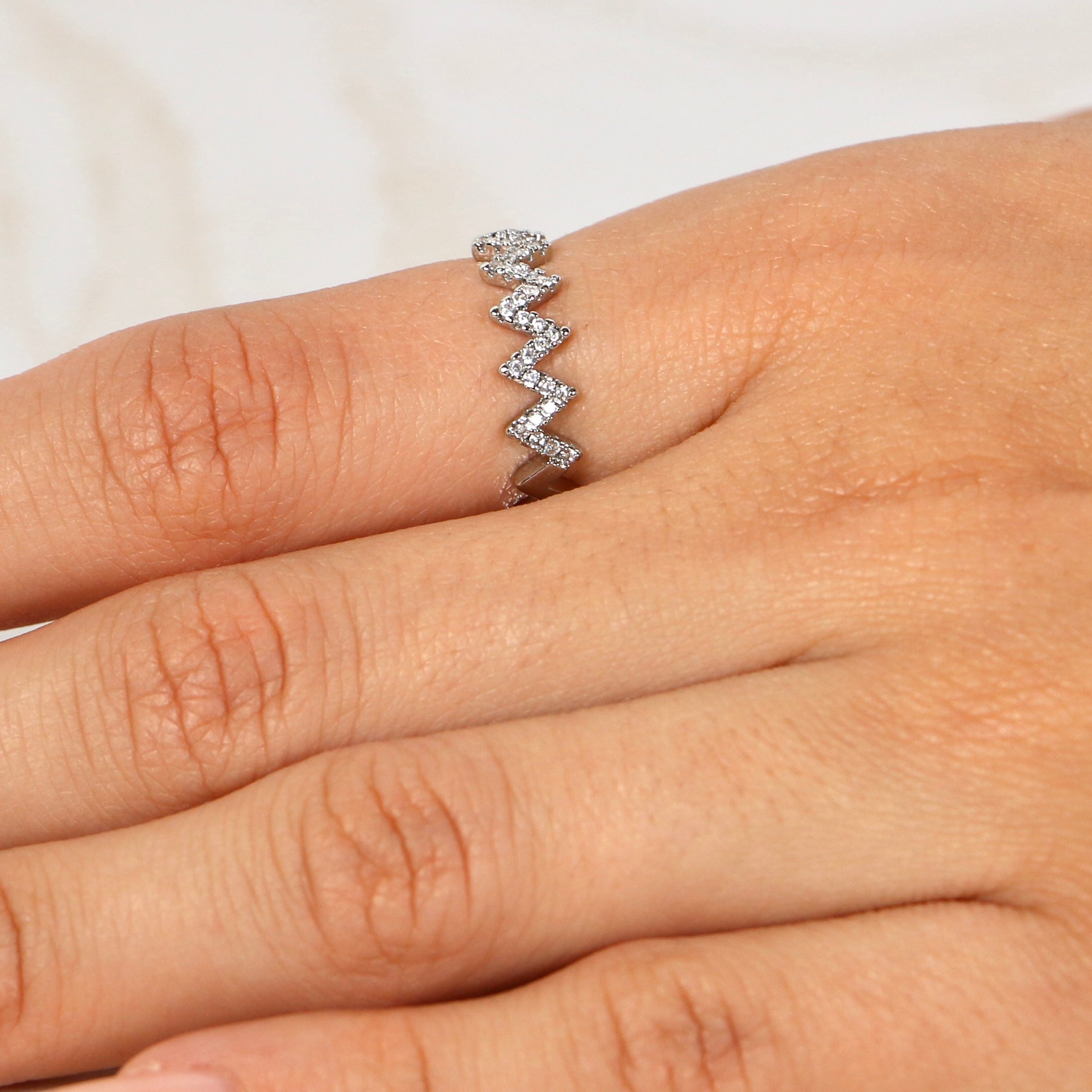 Shimmering zig hot sale zag ring